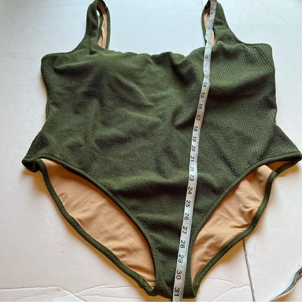 Re-imagined by J. Crew Women's One Piece Swim Suit Green Size 24